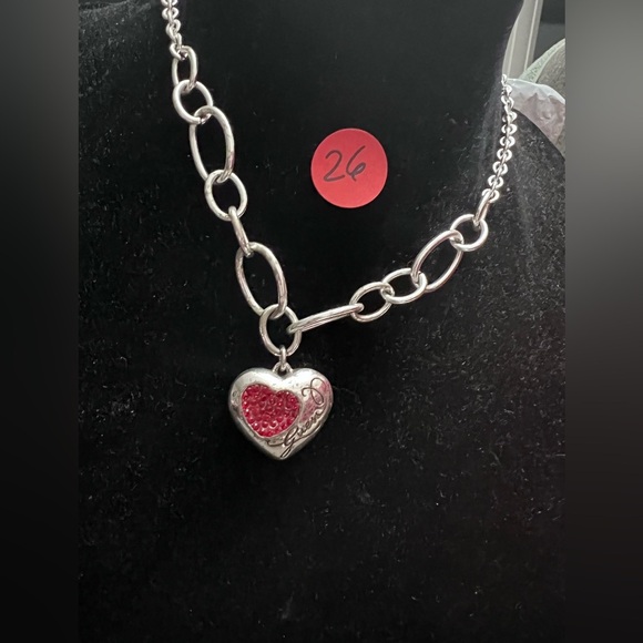 #26 Silver Tone & Red Enamel GUESS Charm necklace - Picture 1 of 5